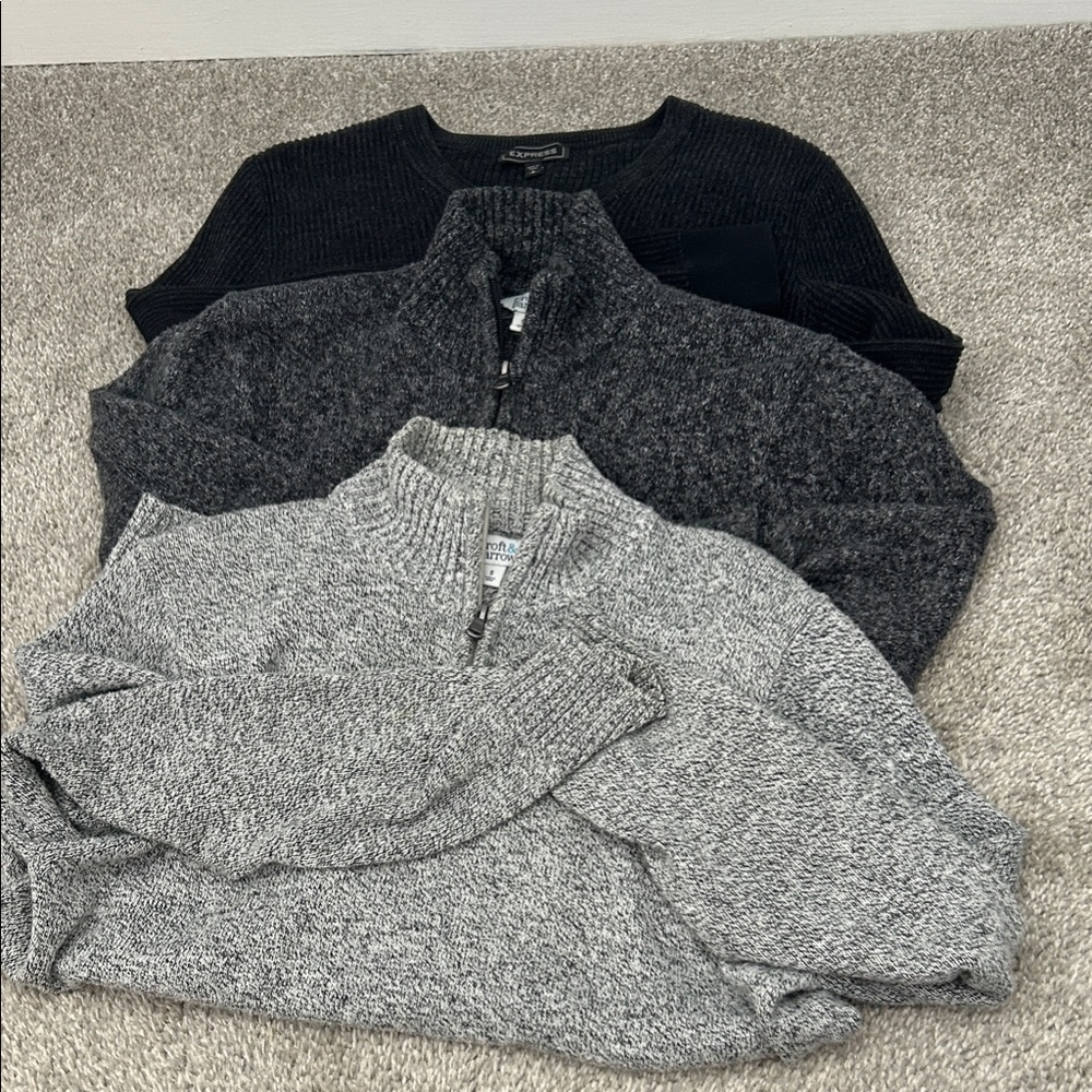 Set of three grey hue mens size small Knit Sweaters